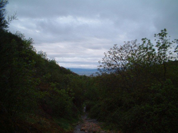 The descent from Riego de Ambrós.