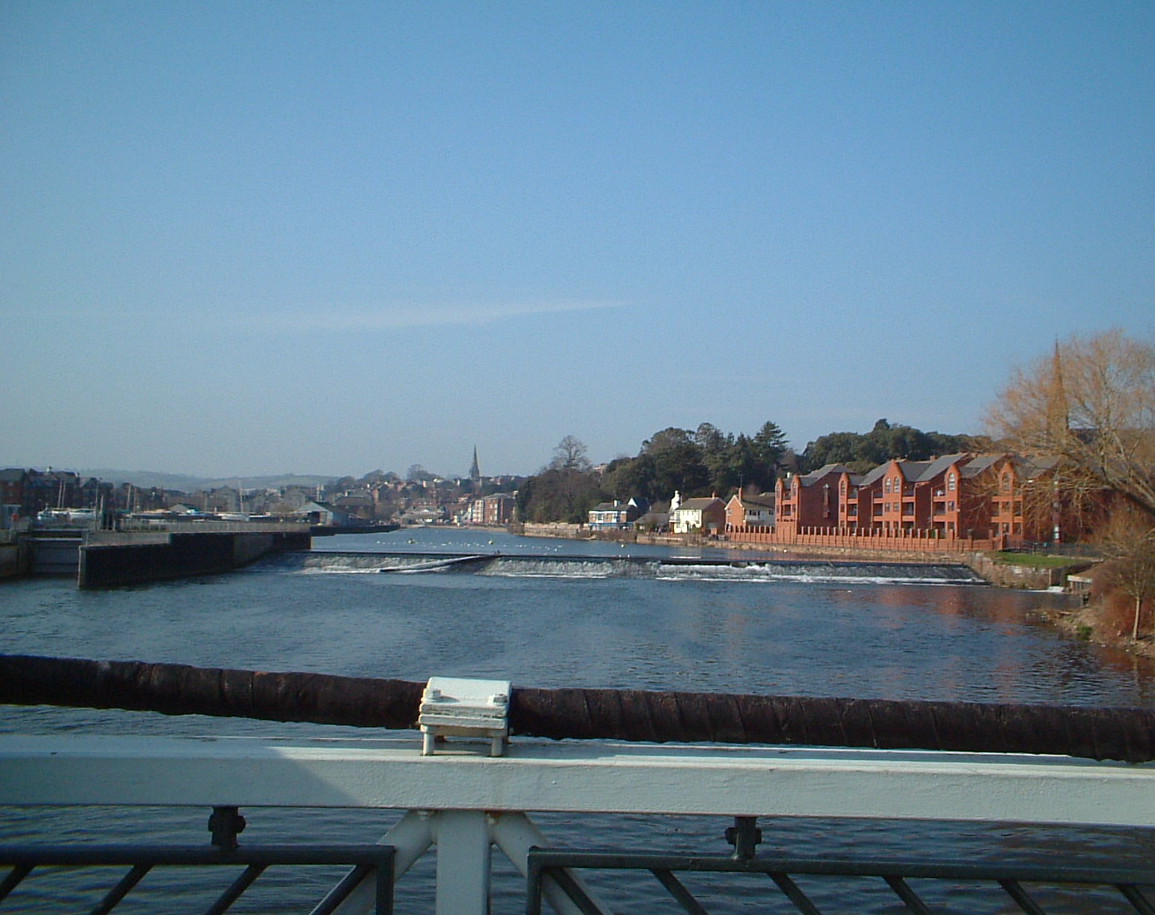 Exeter from Quay bridge cropped