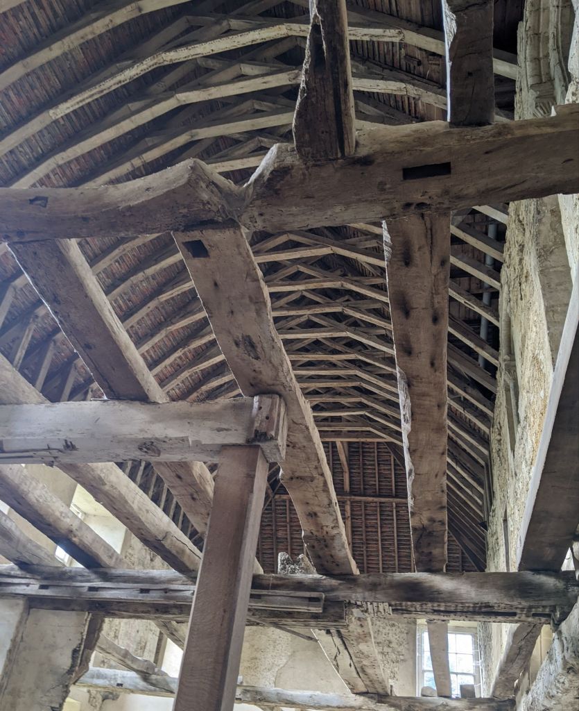 Timber roof beams and joists 
